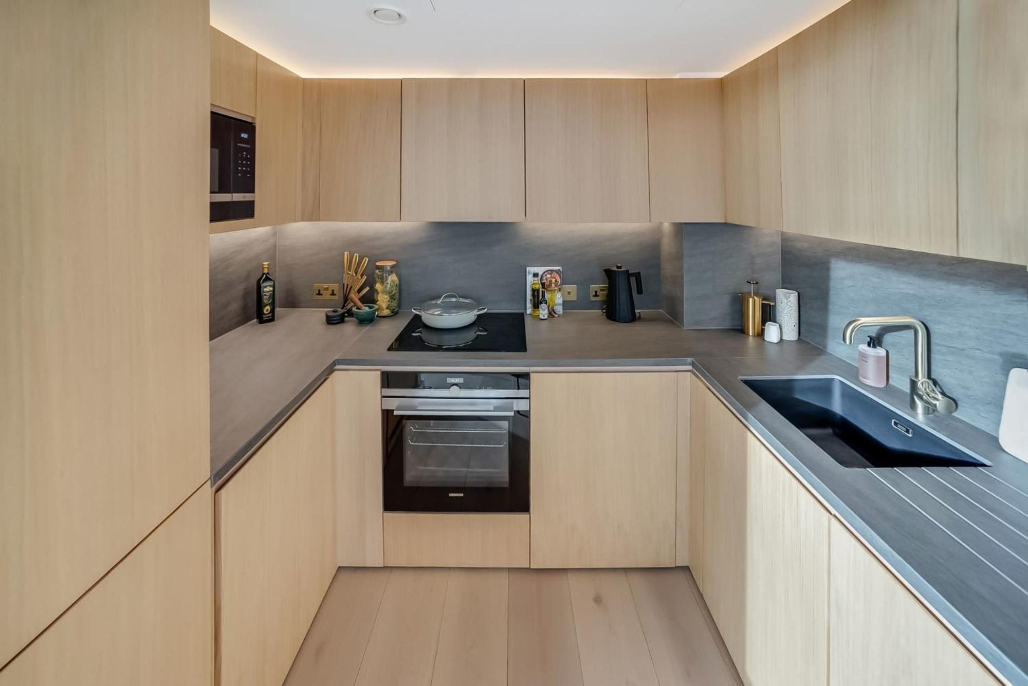 Modern Apartments At Enclave Located In Central ลอนดอน ภายนอก รูปภาพ